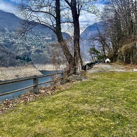 Rustico Dans Hameau Vue Verzasca Holiday home *